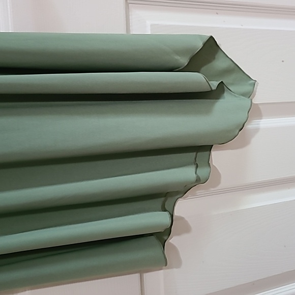 CSCStudio green asymmetrical midi hemline, 3/4 sleeve dress w removable belt. S. - Picture 3 of 4